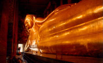 vue du bouddha couch